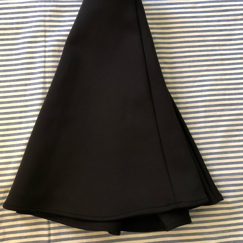 Black skater skirt
